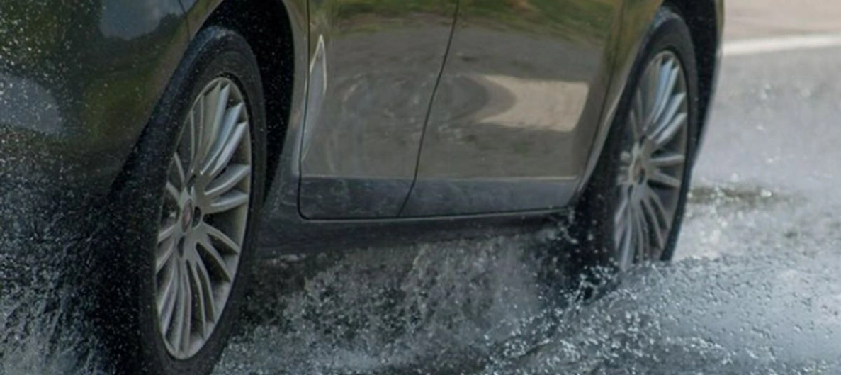 Nerex Sonbaharda Araç Lastiği Bakımı Neden Önemli?